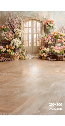 Tło fotograficzne „Wiosenne okno z pastelowymi kwiatami i drewnianą podłogą” | E637